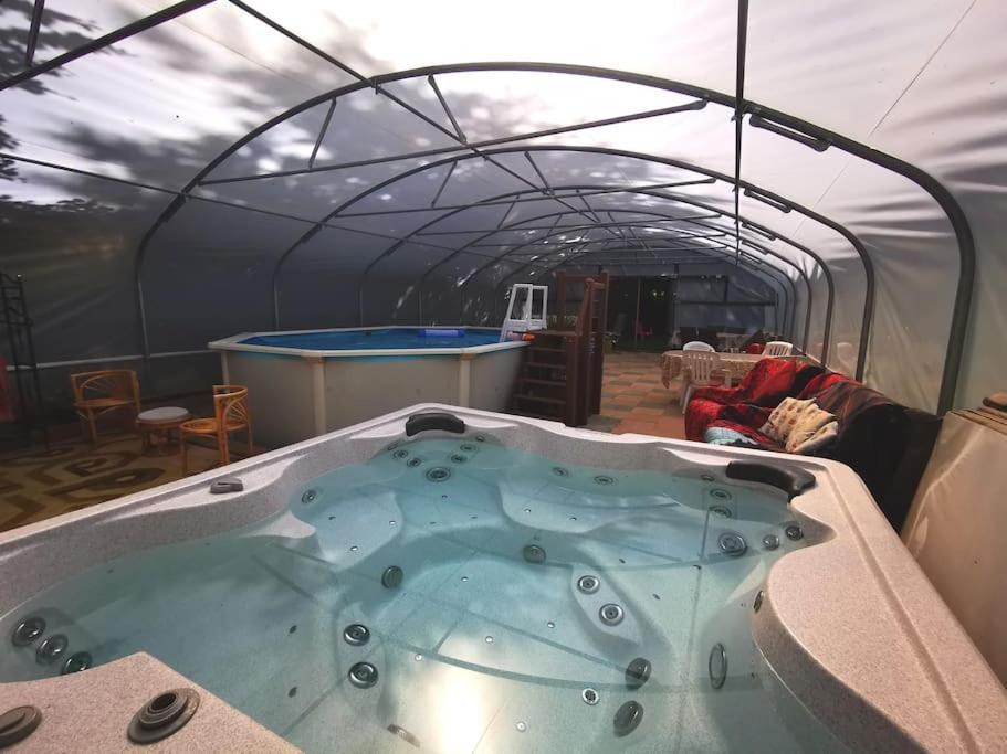 Country Side Haven Two Double Ensuite Bedrooms Couples Exclusive Rate Offered Saint-Michel-de-Montjoie Exterior foto